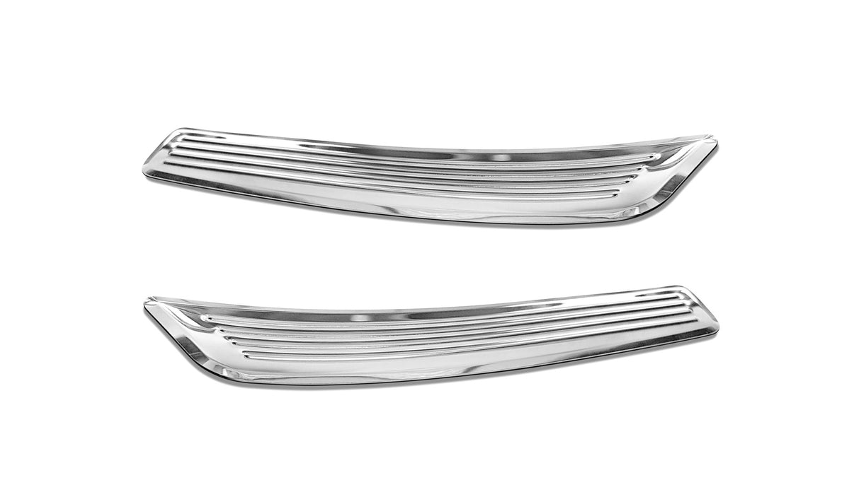 Tröskelskydd Mercedes C Class W205/ S205 2014–2019, facelift 2019+ / Mercedes C Class W206 2021+ – Spegelpolerat silver