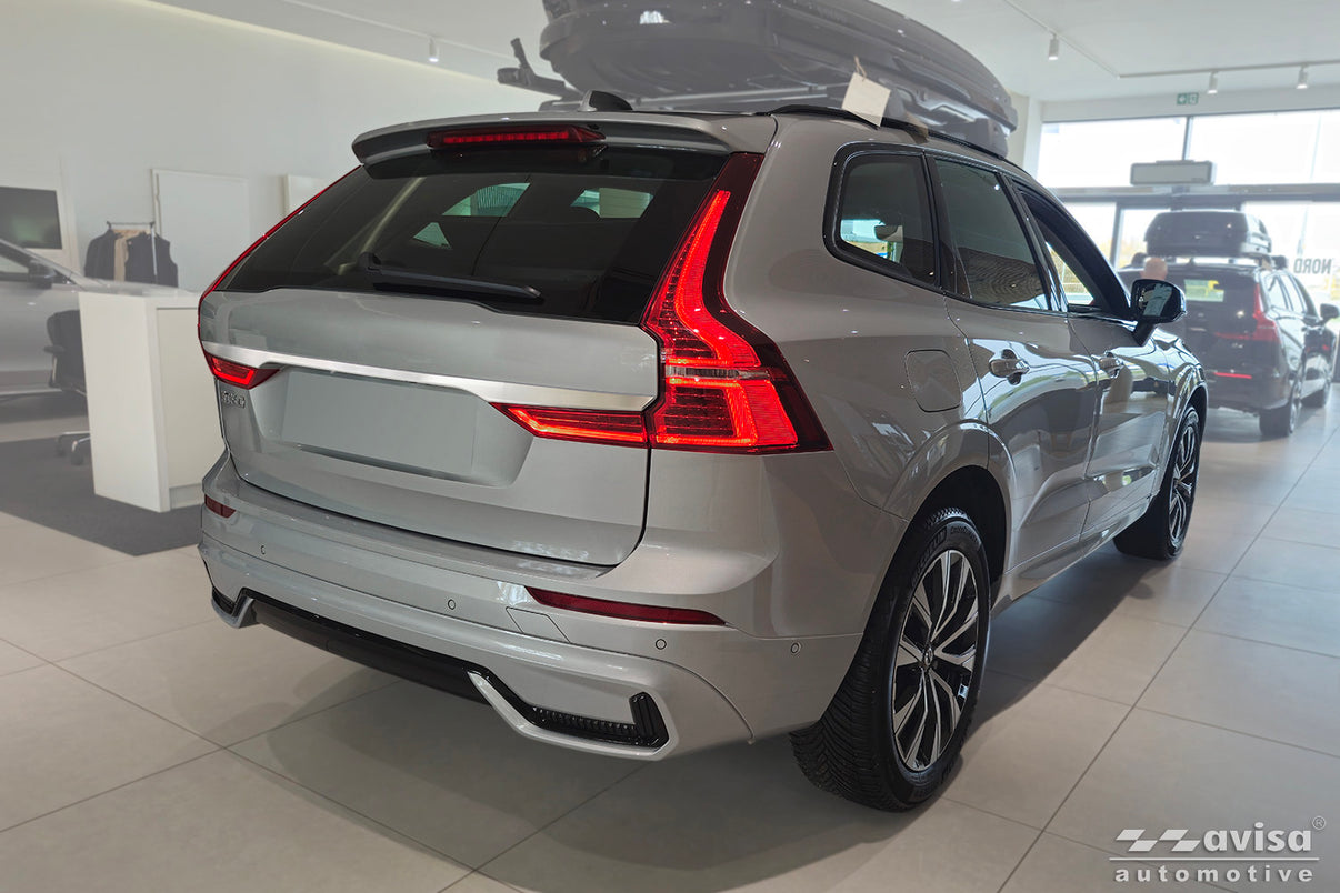 Bakluckelist Volvo XC60 II/ XC60 II R-Design 2017+facelift 2021, facelift 2021+/ Plug-In Hybrid 2019+facelift 2021, facelift… – Silver satin – detaljbild 2