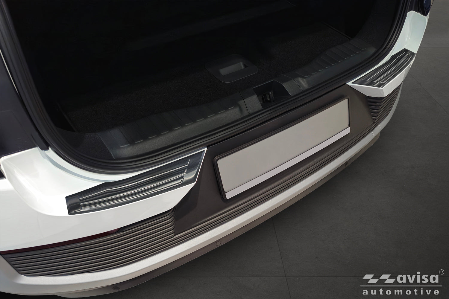Lastskydd Ford Explorer EV 2024+ – Svart – detaljbild 3