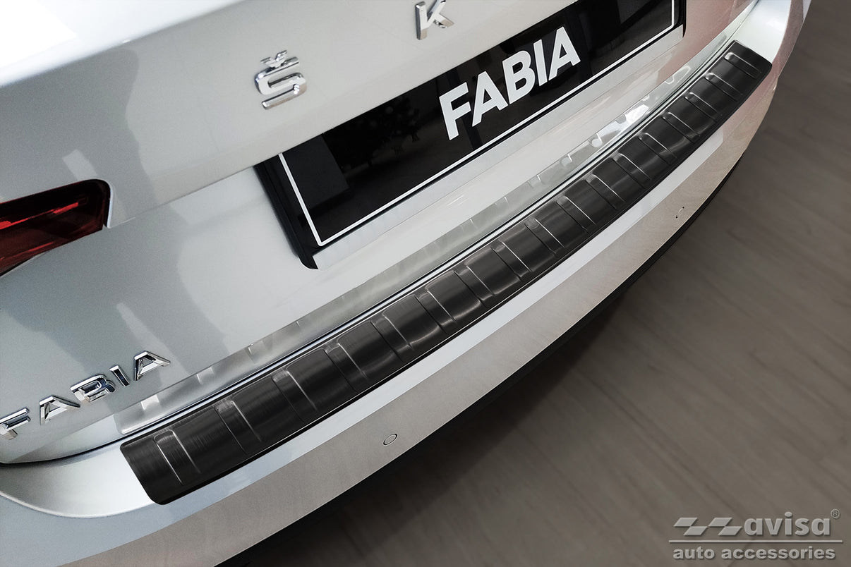Lastskydd Skoda Fabia IV halvkombi 2021+ – Svart – detaljbild 3