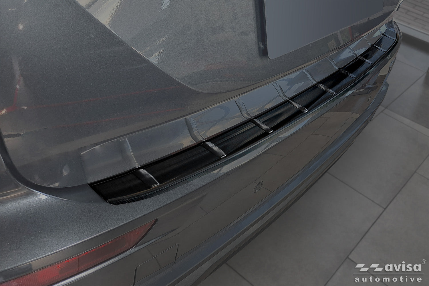 Lastskydd Mitsubishi Outlander IV 2025+ – Svart – detaljbild 3