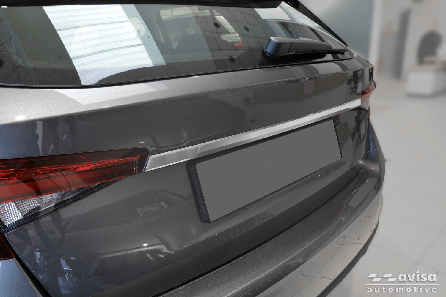 Bakluckelist Skoda Fabia IV 2021+ – Silver satin – detaljbild 3