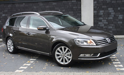 Lastskydd Volkswagen Passat B7 variant 2011–2014 – Silver satin – detaljbild 3