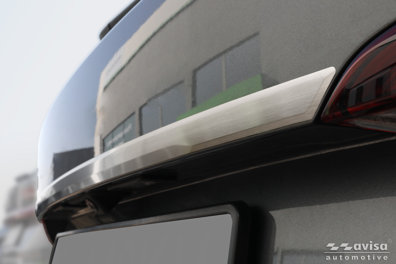 Bakluckelist Skoda Octavia Kombi IV 2019–2024, facelift 2024+ – Silver satin – detaljbild 3