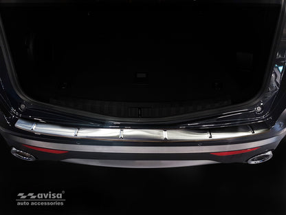 Lastskydd Alfa Romeo Stelvio 2016–2020, facelift 2020+ – Silver satin – detaljbild 3