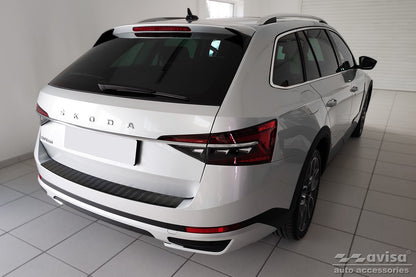 Lastskydd Black Mat Skoda Superb III Kombi 2015–2019, facelift 2019– 2024/ Scout III 2019+ – Mattsvart – detaljbild 2