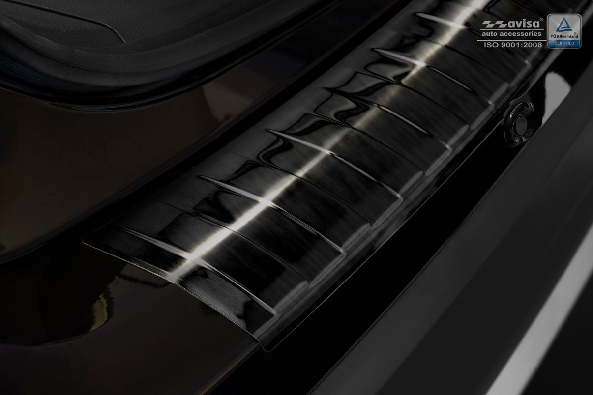 Lastskydd Mitsubishi Outlander III facelift 2015–2017, facelift 2017–2022 a special version med a cut for parking sensors m.fl. – Svart – detaljbild 2