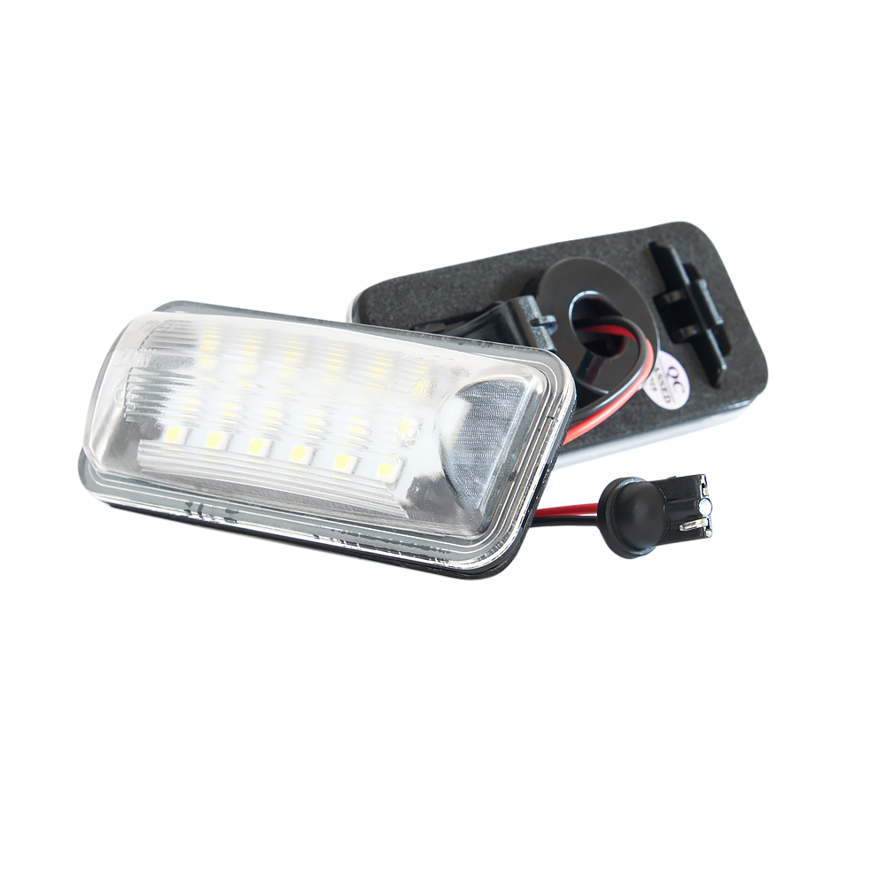 Skiltebelysning LED til Subaru Levorg, Outback og Toyota - produktbillede forfra | Xenon-kongen