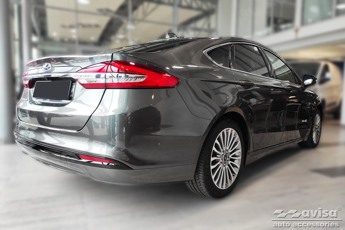 Lastskydd Ford Mondeo MK5 halvkombi 5-dörrars/ sedan 2014–2019, facelift 2019+ – Silver satin – detaljbild 2