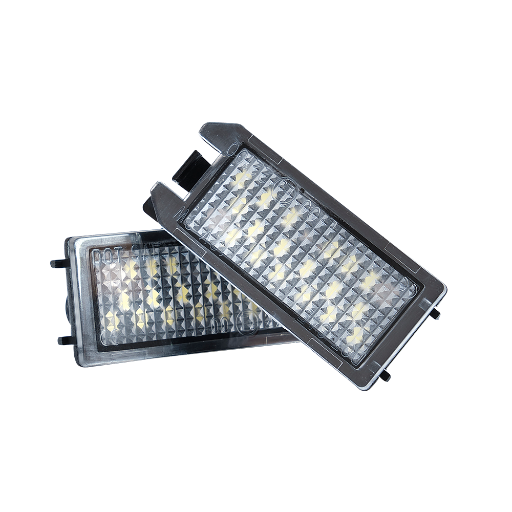 Skiltebelysning LED til FIAT 500 – Renault Clio – produktbillede forfra | Xenon-kongen