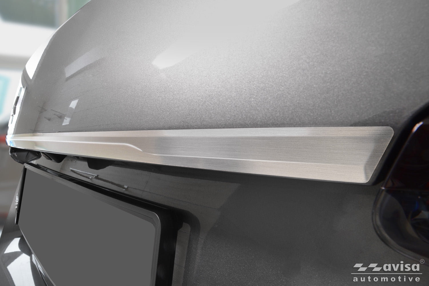 Bakluckelist Skoda Superb IV liftback 2023+ – Silver satin – detaljbild 3