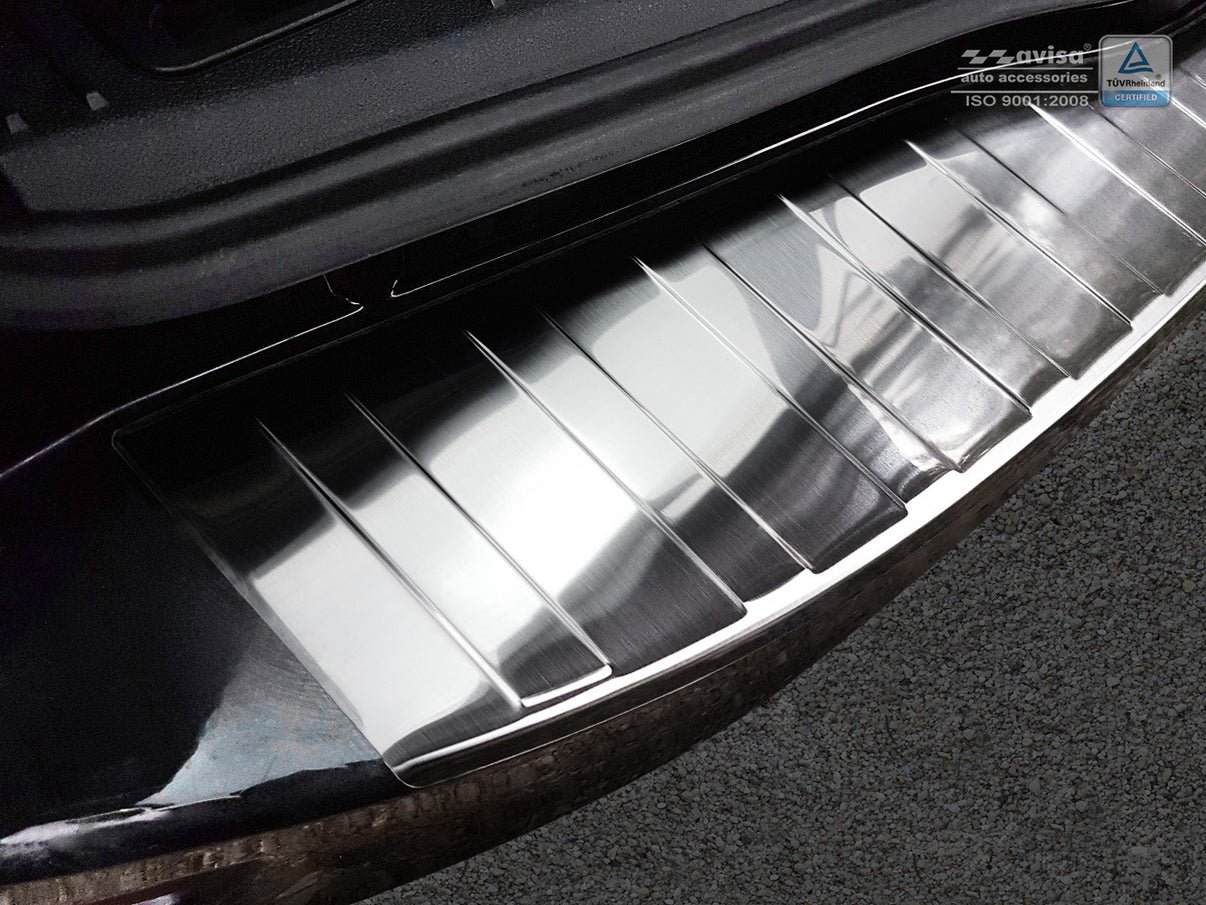 Lastskydd Ford Mondeo IV MK4 Kombi 2007–2010 – Silver satin – detaljbild 2