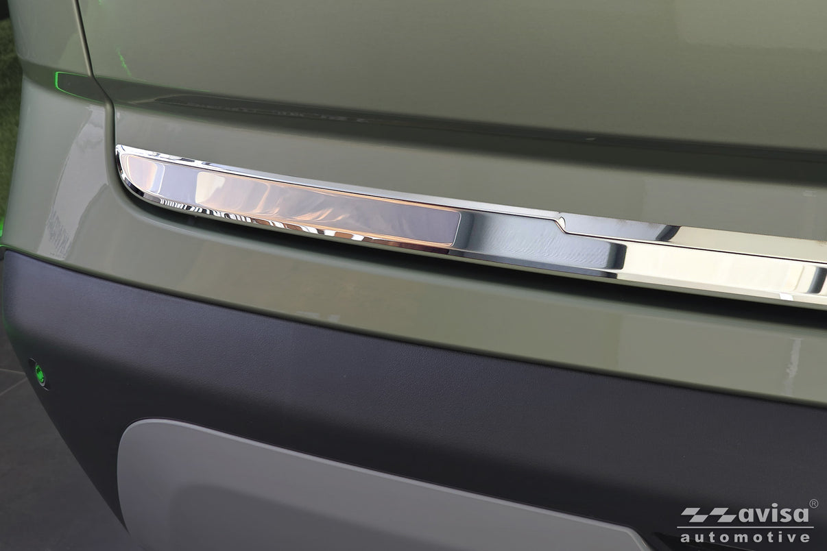 Bakluckelist Jaecoo J7 2023+ – Spegelpolerat silver – detaljbild 3