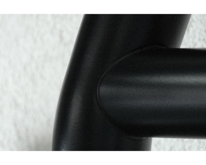 närbild på detaljer och material av MINDRE frontbåge [Svart] – VW Crafter 2017 – Voolbar