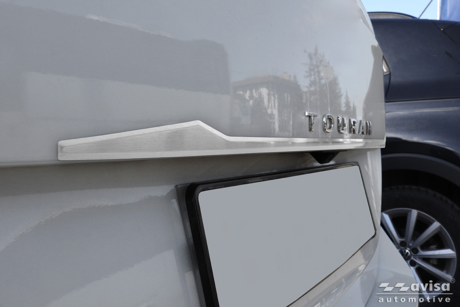 Bakluckelist Volkswagen Touran III/ R-line 2015+ – Silver satin – detaljbild 3