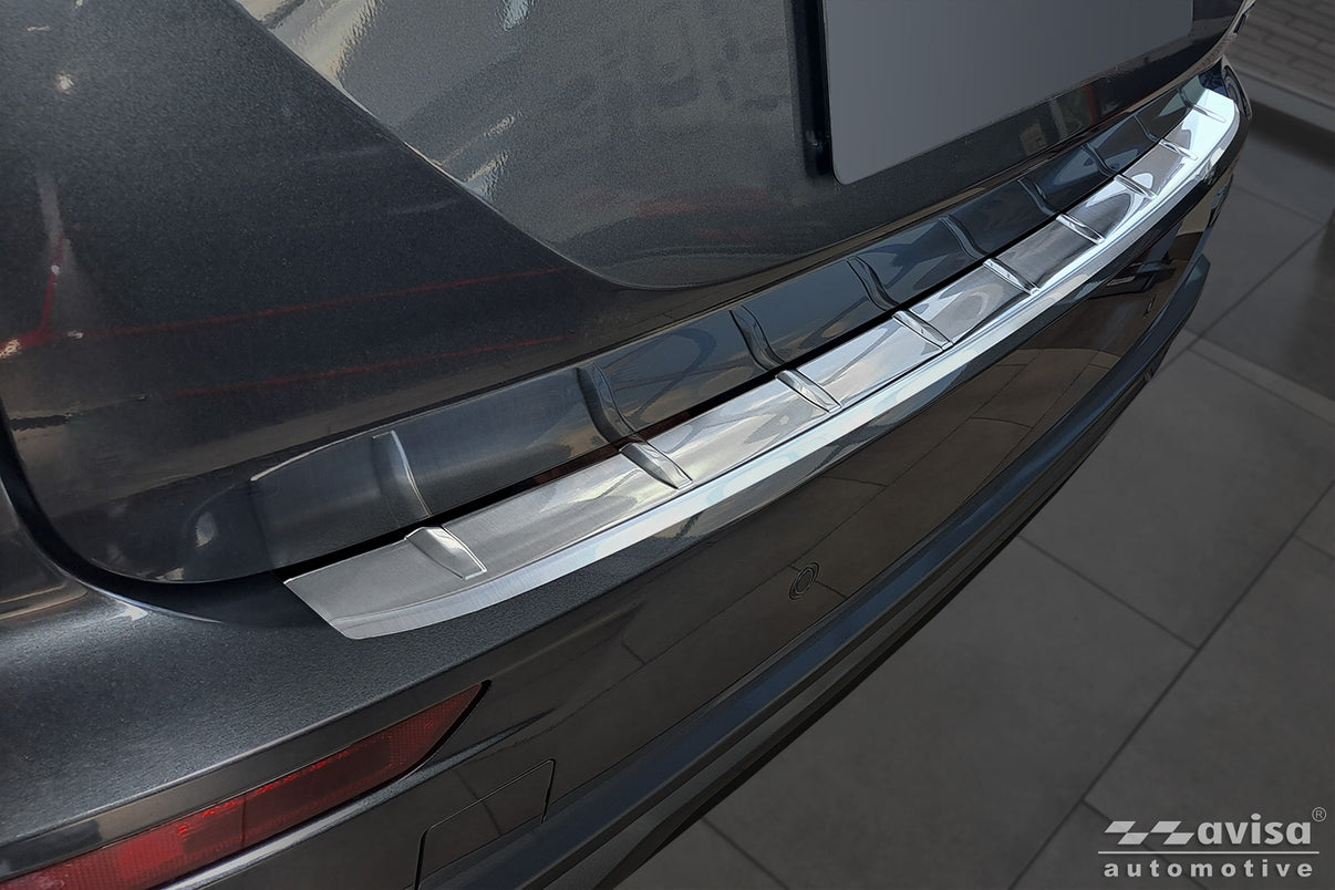 Lastskydd Mitsubishi Outlander IV 2025+ – Silver satin – detaljbild 3