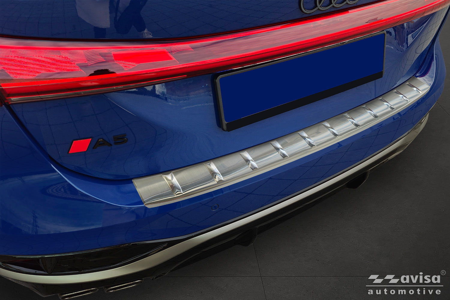 Lastskydd Audi A5 III Avant (B10) 2024+ – Silver satin – detaljbild 3