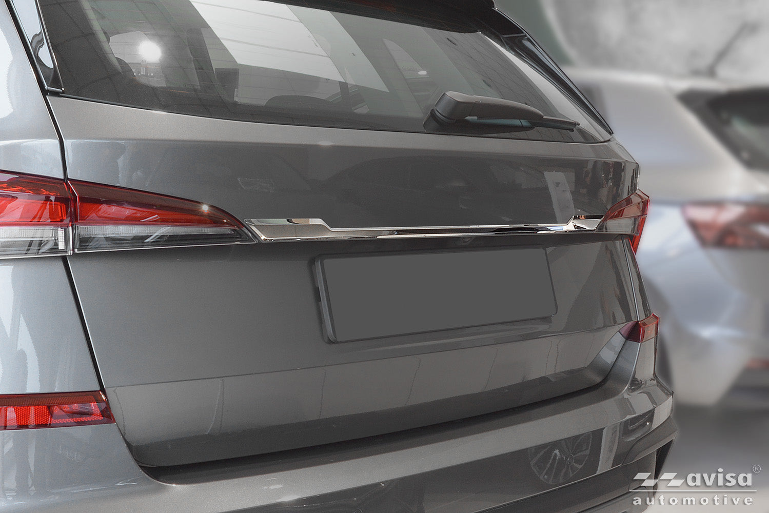 Bakluckelist Skoda Kamiq 2019+24, facelift 24– – Spegelpolerat silver – detaljbild 3