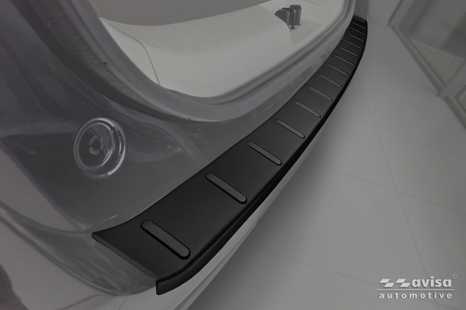 Lastskydd Black Mat Forthing U-Tour 2022+ – Mattsvart – detaljbild 3