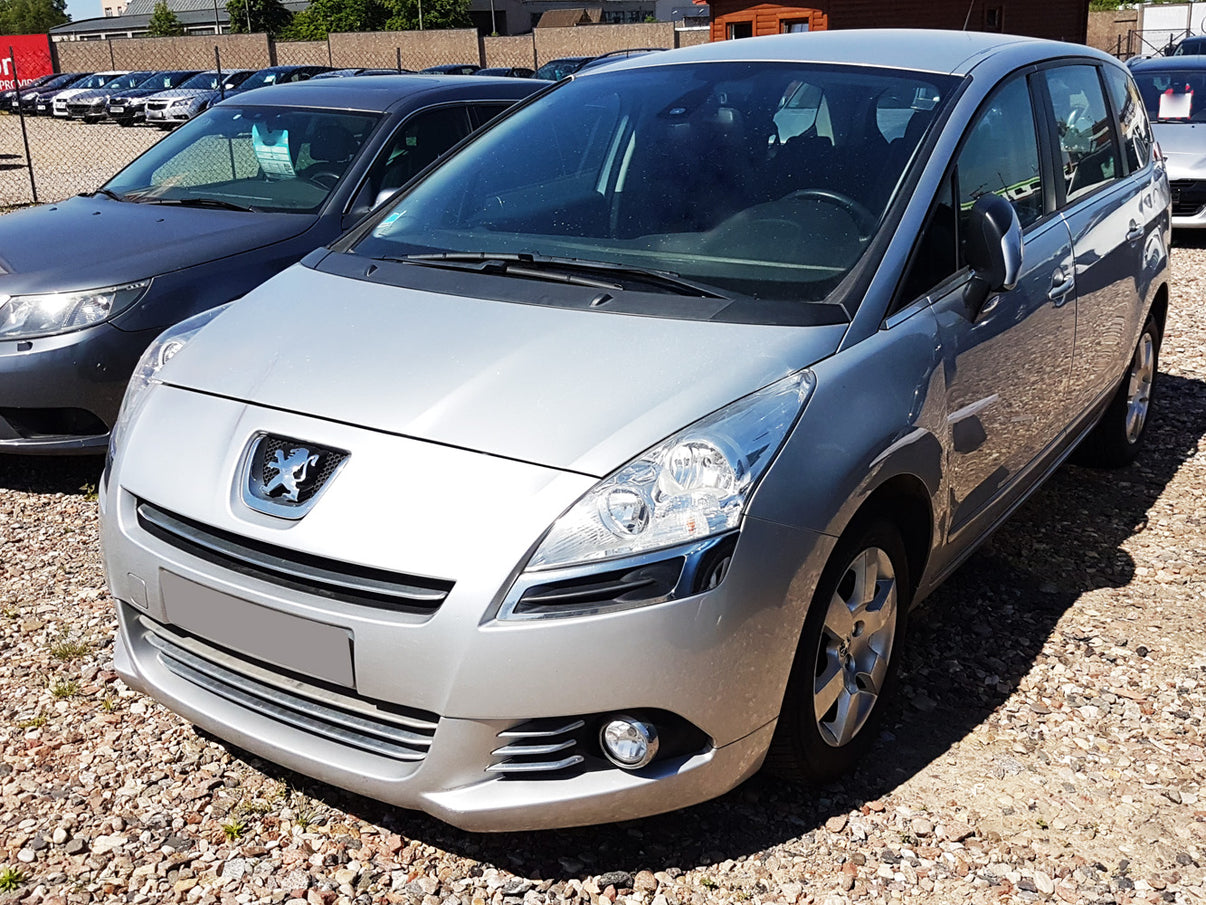 Lastskydd Peugeot 5008 2009–2017 – Svart – detaljbild 3