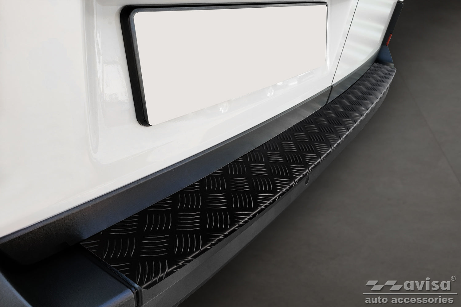 Lastskydd Black Mat Volkswagen Crafter II 2017–2024, facelift 2024+ – Mattsvart – detaljbild 3