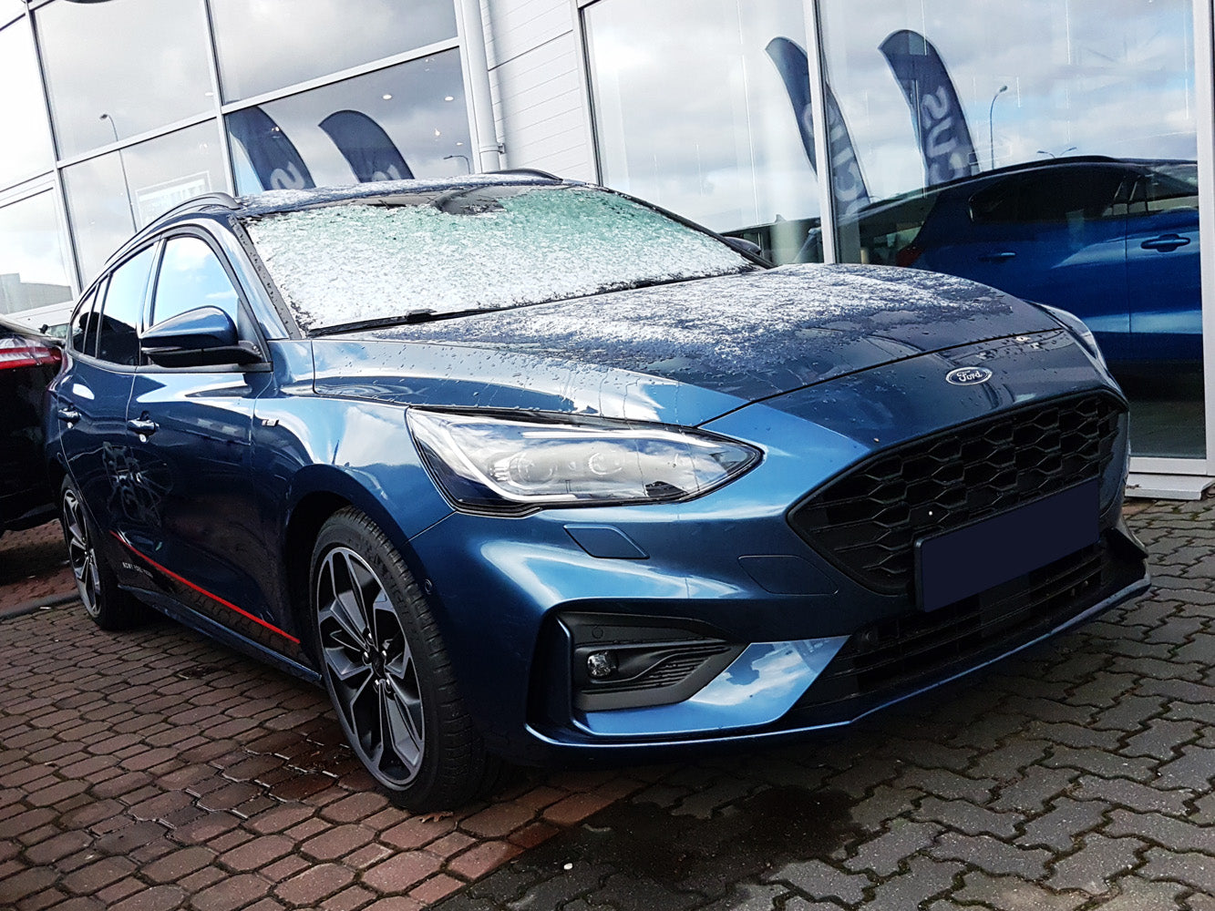 Lastskydd Ford Focus IV Kombi/ ST-Line/ Active 2018–2021, facelift 2021+ – Svart – detaljbild 3