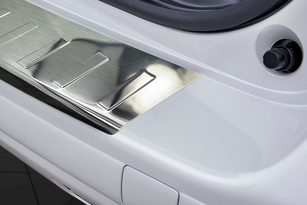 Lastskydd Peugeot 5008 2009–2017 – Silver satin
