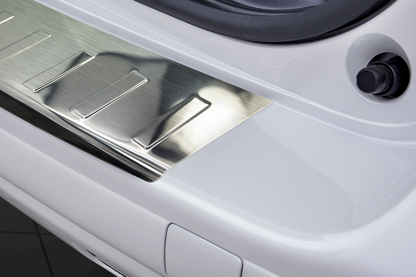 Lastskydd Peugeot 5008 2009–2017 – Silver satin