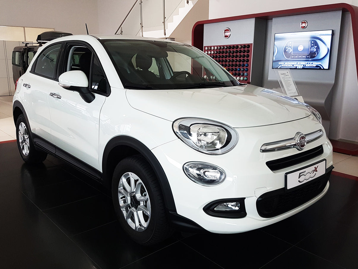 Lastskydd Fiat 500X crossover 2014–2018 – Silver satin – detaljbild 3