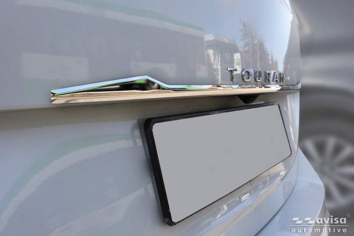 Bakluckelist Volkswagen Touran III/ R-line 2015+ – Spegelpolerat silver – detaljbild 3