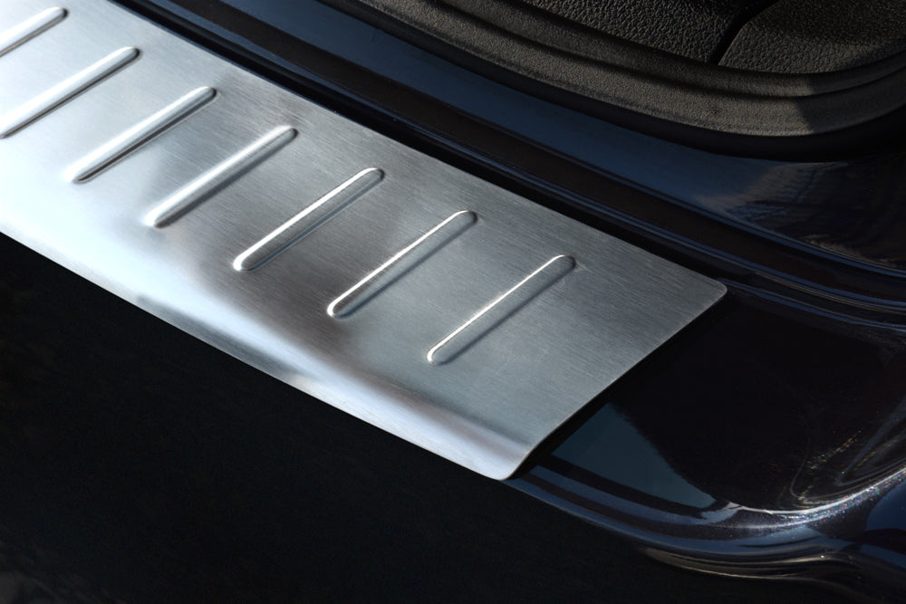 Lastskydd Volkswagen Golf V variant 2007–2009 / Volkswagen Golf VI variant kombi 2009–2013 – Silver satin