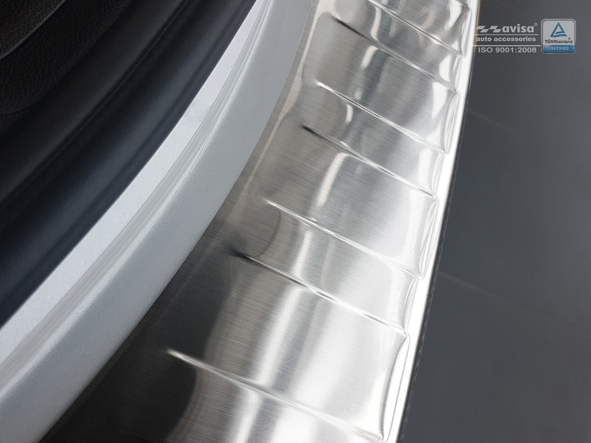 Lastskydd Renault Koleos II 2016+ – Silver satin – detaljbild 2