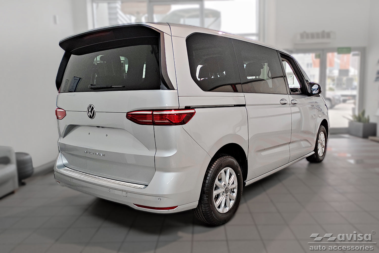 Lastskydd Volkswagen Multivan T7 2021+/ Family 2025/ California 2025+ Spegelpolerat silver – detaljbild 2