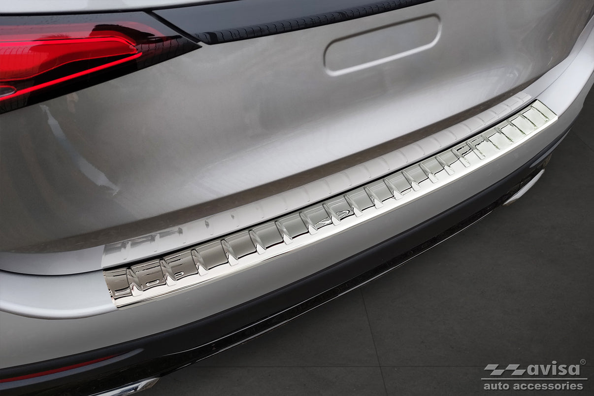 Lastskydd Mercedes Glc II (X254) 2022+/ AMG – Spegelpolerat silver – detaljbild 3