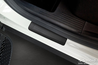 Tröskelskydd Black Mat Dacia Duster III 2024+ – Mattsvart – detaljbild 2