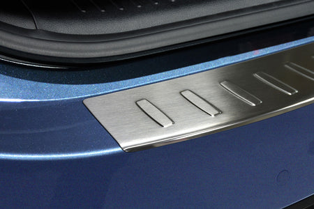 Lastskydd Kia Carens 2012– 2018 – Silver satin