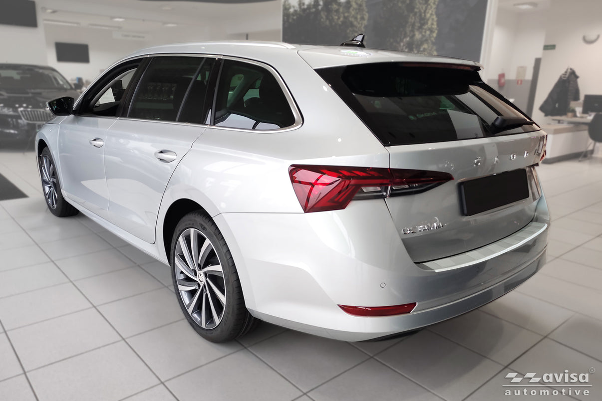 Lastskydd Soft Silver Skoda Octavia IV Kombi Active, Sportline, Ambition, Style, Sportline 2019–2024 facelift 2024+ – Soft Silver – detaljbild 2