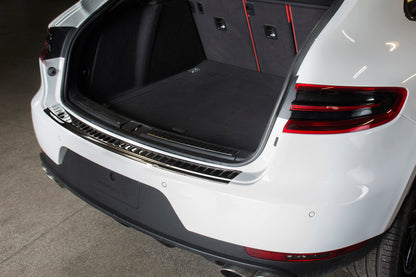 Lastskydd Porsche Macan 2013–2019, facelift 2019–2021, facelift 2021+ – Svart – detaljbild 2
