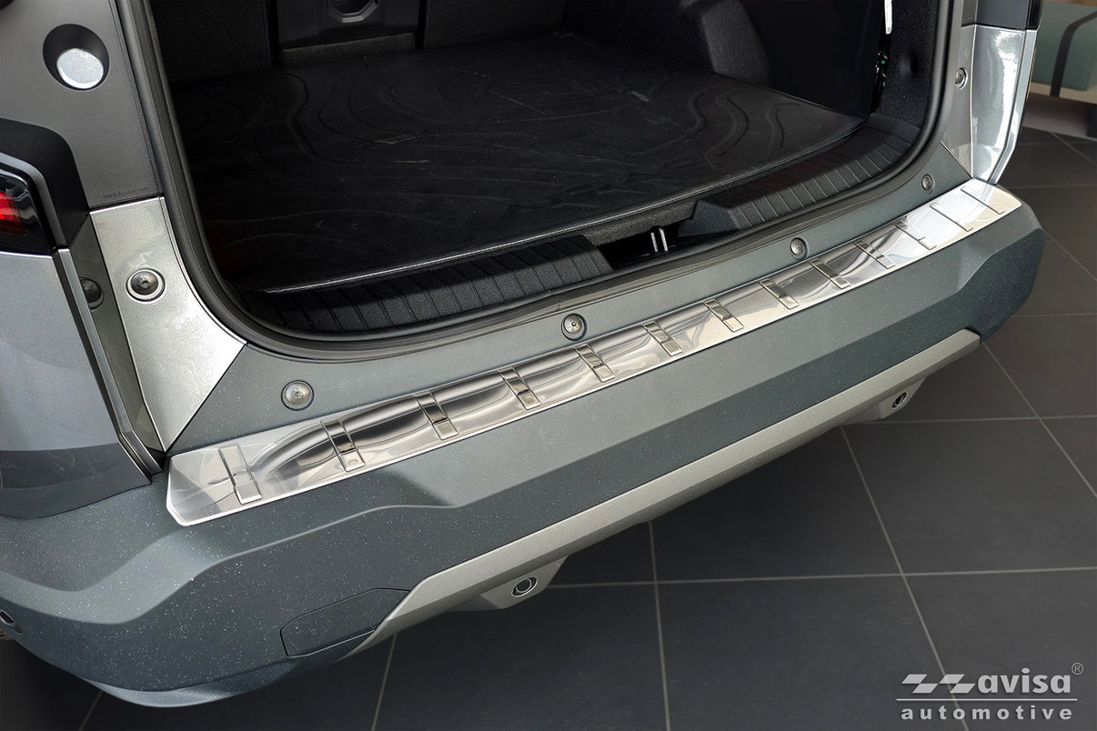 Lastskydd Dacia Bigster 2024+ – Silver satin – detaljbild 3