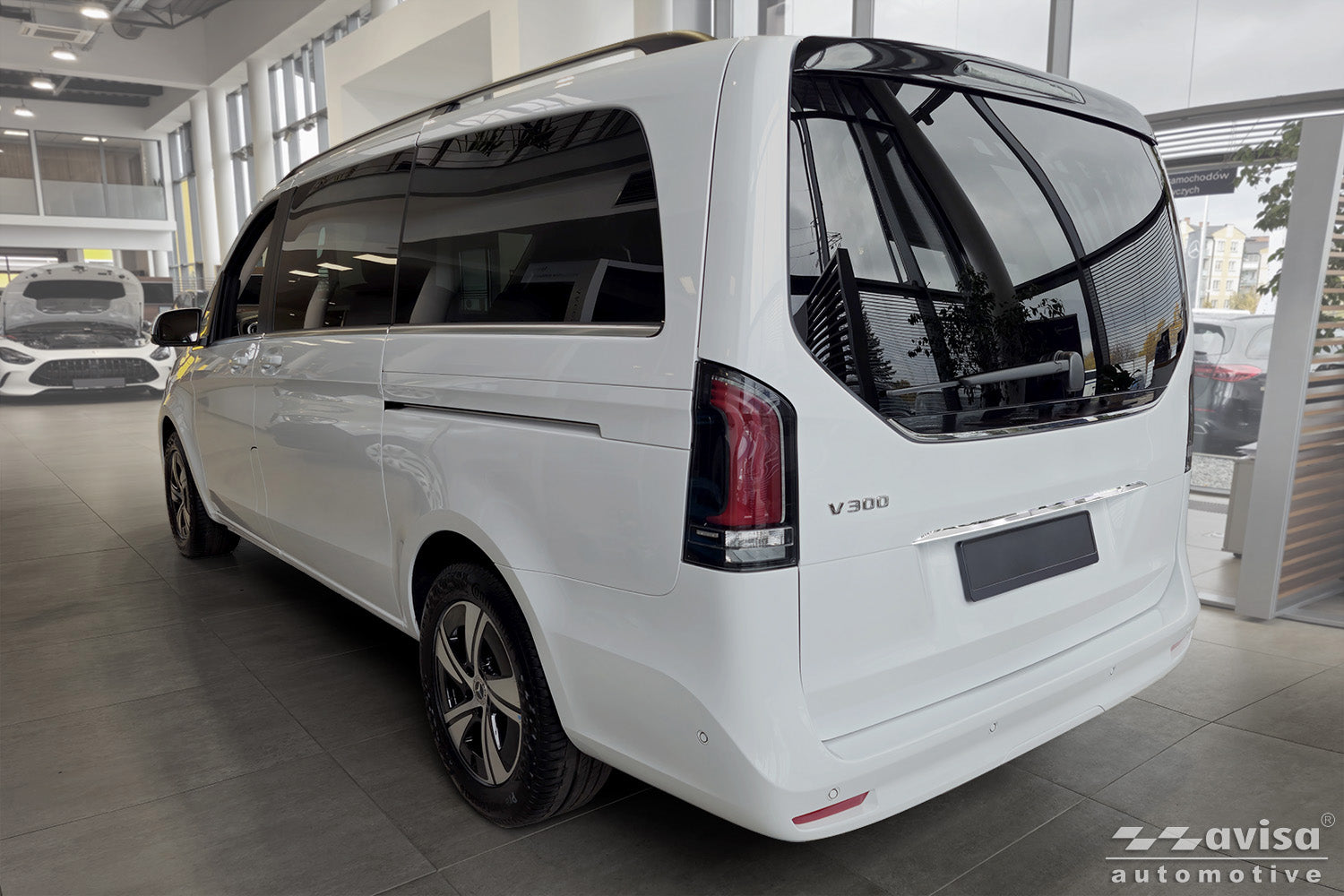 Bakluckelist Mercedes V Class W447/ Vito III/ Marco Polo 2014–2019, facelift 2019–2024, facelift 2024+ – Spegelpolerat silver – detaljbild 2