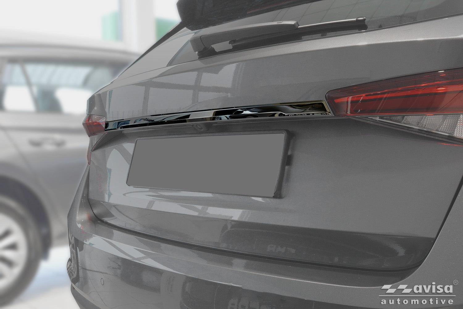 Bakluckelist Skoda Fabia IV 2021+ – Spegelblank svart – detaljbild 3