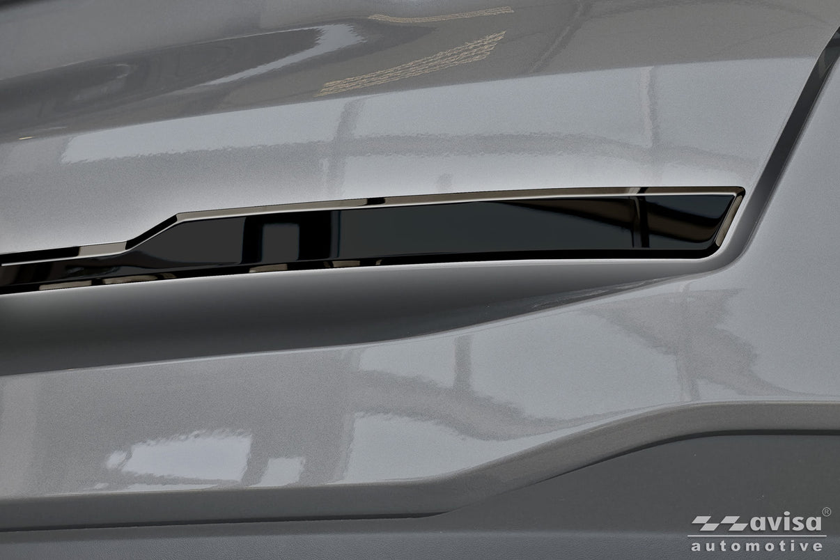 Bakluckelist Kia Sorento IV facelift 2020+ – Spegelblank svart (2/51137) – detaljbild 3