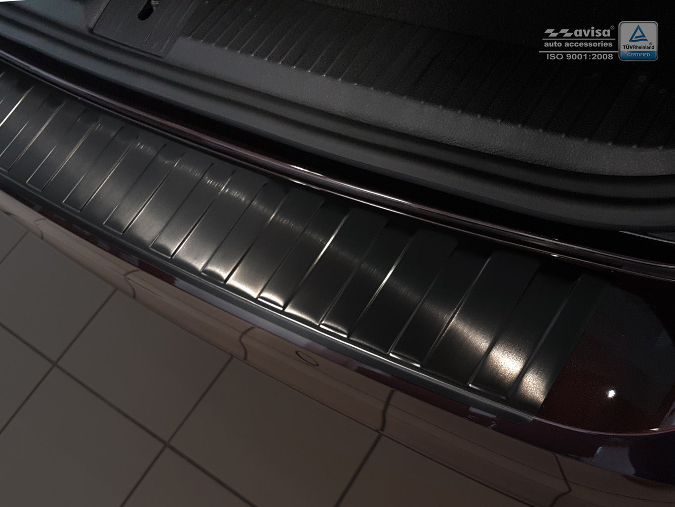 Lastskydd Volkswagen Passat B8 variant/ R-line/ Alltrack/ GTE 2014–2019, facelift 2019–2023 – Svart – detaljbild 2