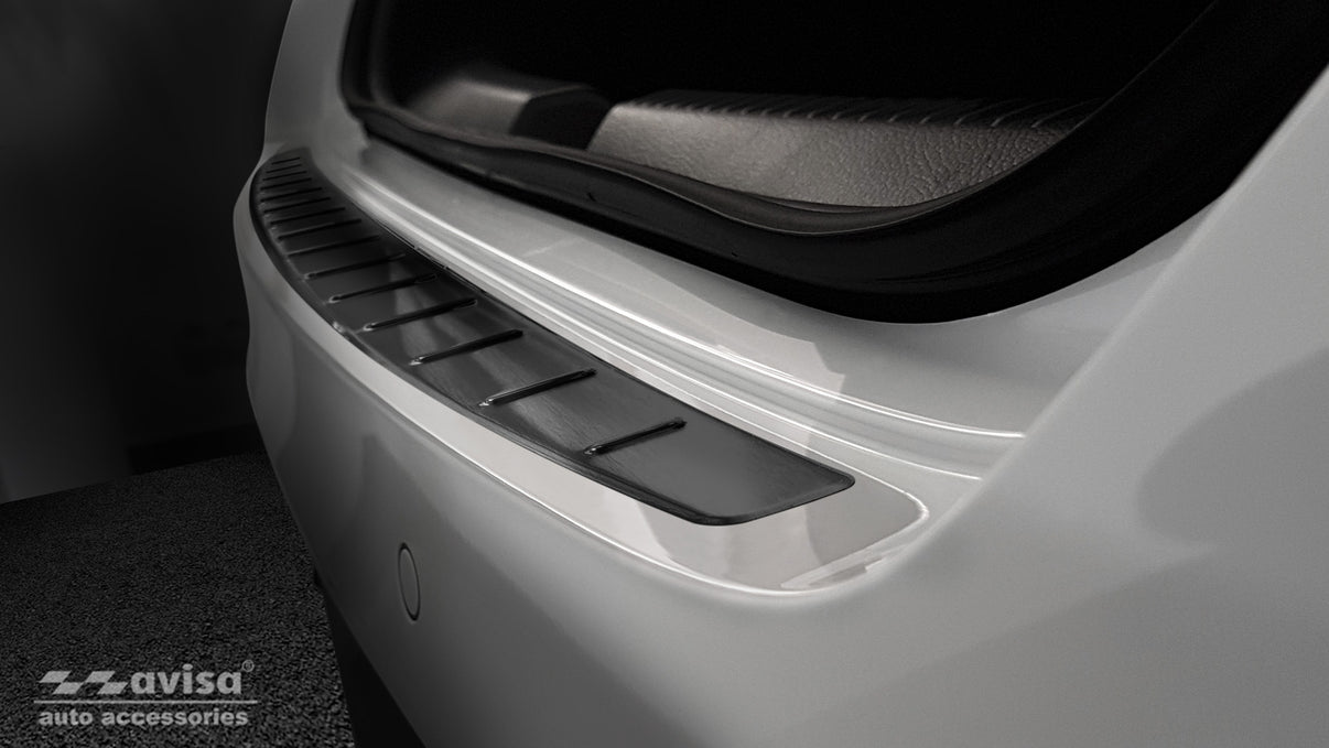 Lastskydd Mercedes Cla II (C118) sedan 2019+ – Svart (2/45231) – detaljbild 3