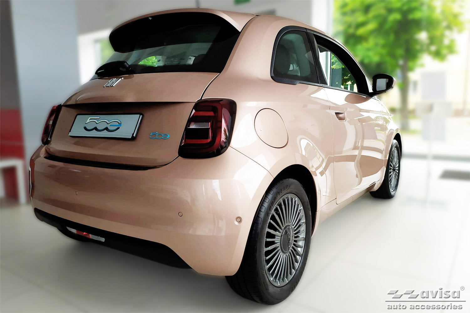 Lastskydd Fiat 500 e II halvkombi 3-dörrars 2020+/ Fiat e II cabrio 2020+/ Fiat 500 II 3+1 Electric – Svart – detaljbild 2