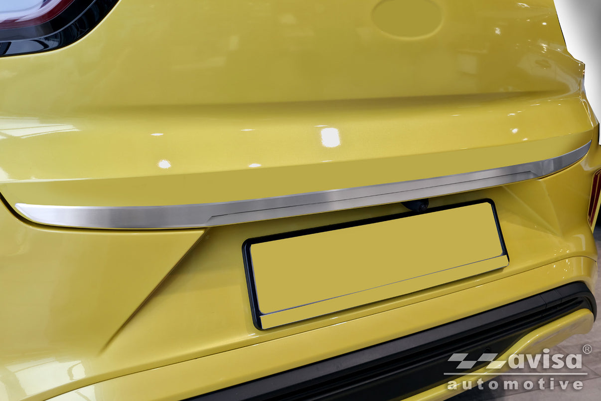 Bakluckelist Ford Puma crossover 2019+ – Silver satin – detaljbild 3