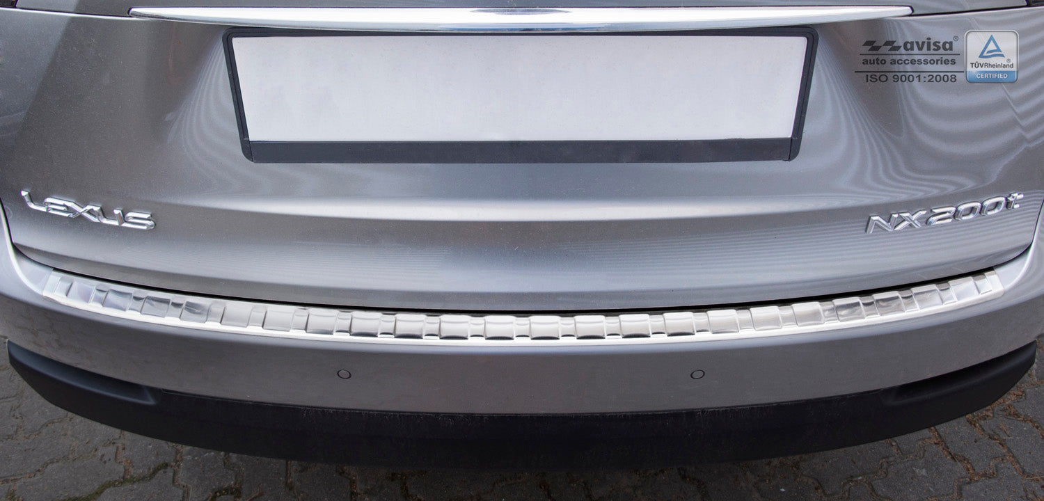 Lastskydd Lexus NX 2014–2017, facelift 2017–2021 – Silver satin – detaljbild 2