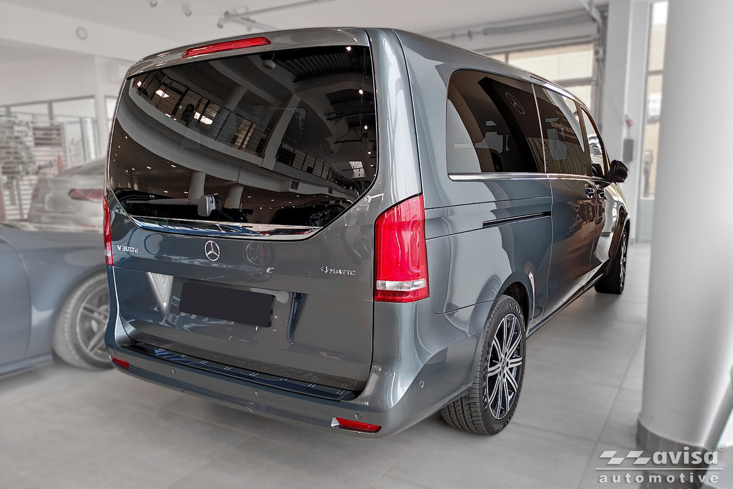 Lastskydd Shadow Premium Mercedes V Class W447/ Vito III/ Marco Polo 2014–2019, facelift 2019–2024, facelift… – Svart / Spegelblank svart – detaljbild 2
