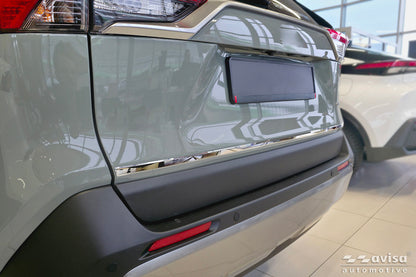 Bakluckelist Toyota RAV4 V generation/ Hybrid 2018+ ( fits version PHEV GR ) – Spegelpolerat silver – detaljbild 3