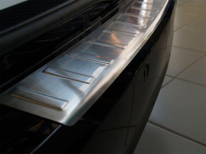 Lastskydd Mercedes E Class W212 Kombi 2009–2013 – Silver satin – detaljbild 2